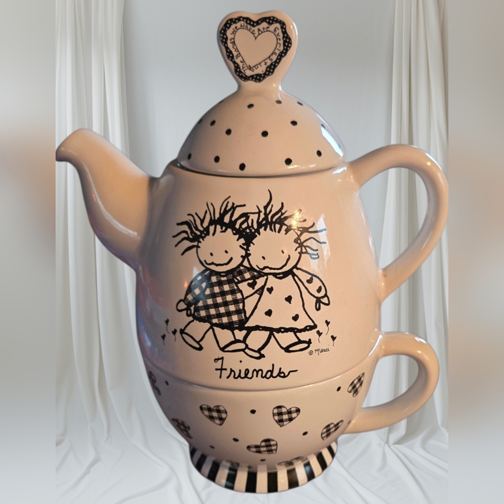 Enesco 'Friends' 3 Piece Teapot Set